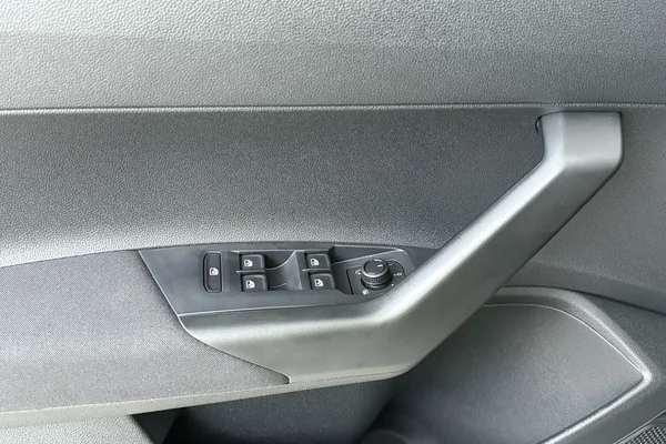 Volkswagen Taigo — foto 8 van 16