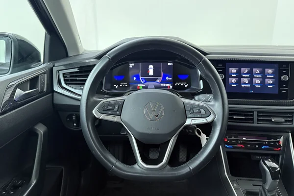 Volkswagen Taigo (2024) — foto 2 van 17