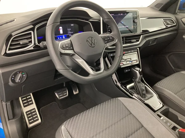 VOLKSWAGEN T-Roc Cabriolet (2025) — foto 6 van 36