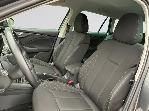 SKODA Kamiq (2023) — foto 19 van 24