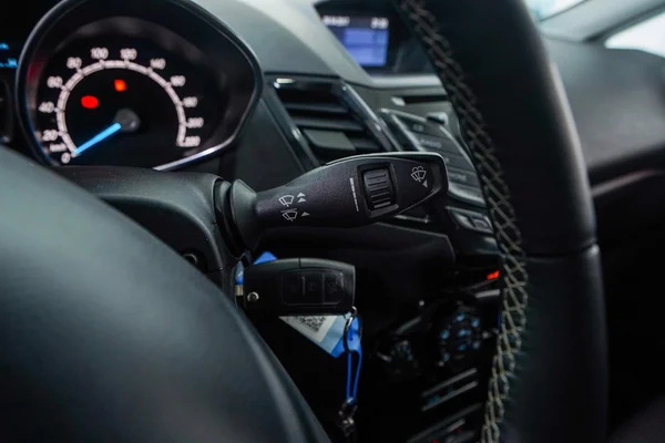 Ford Fiesta (2017) — foto 10 van 87