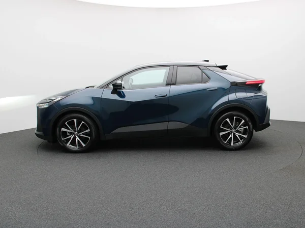 Toyota C-HR (2025) — foto 24 van 29