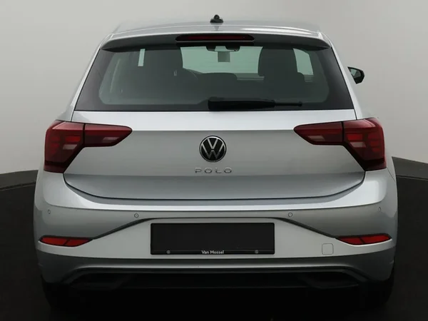 Volkswagen Polo (2023) — foto 28 van 28
