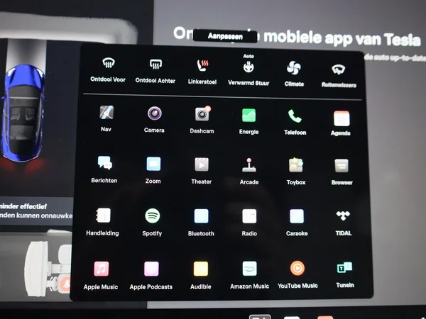 Tesla Model 3 (2022) — foto 18 van 46