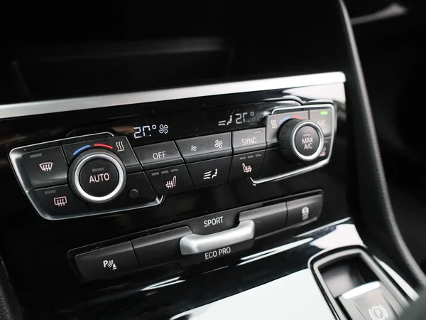 BMW 2 Reeks (2021) — foto 18 van 36
