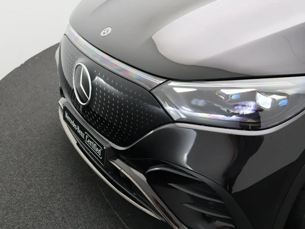 Mercedes-Benz EQE (2024) — foto 24 van 35