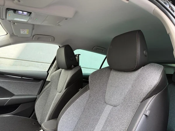 SKODA Octavia Combi (2026) — foto 6 van 17