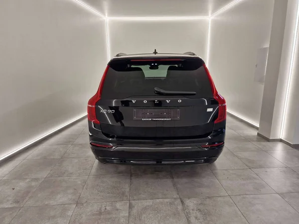 Volvo XC90 (2024) — foto 11 van 18