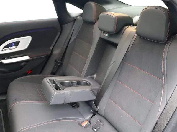 Mercedes-Benz CLA (2026) — foto 16 van 33