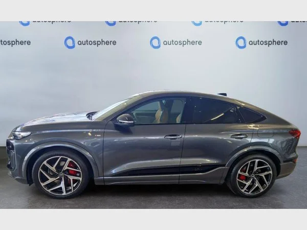 AUDI Q6 Sportback e-tron (2026) — foto 10 van 16