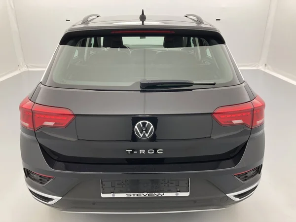 VOLKSWAGEN T-Roc (2021) — foto 5 van 36