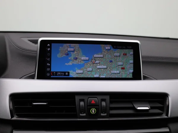 BMW X2 (2022) — foto 10 van 38
