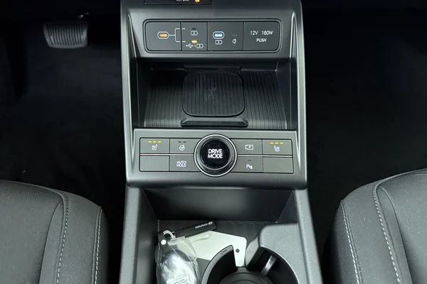 Hyundai Kona HEV (2026) — foto 9 van 17