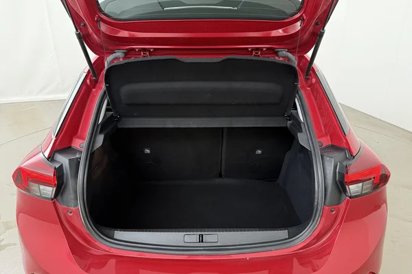 Opel Corsa (2023) — foto 16 van 20