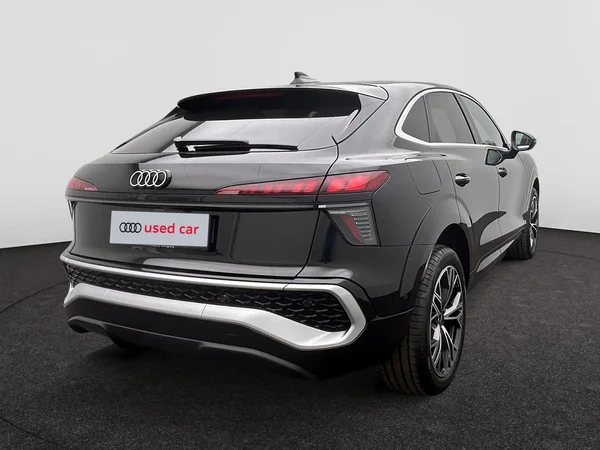AUDI Q3 Sportback e-hybrid (PHEV) (2026) — foto 20 van 24