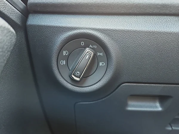SKODA Scala (2024) — foto 3 van 23