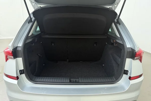 Skoda Kamiq (2020) — foto 13 van 17