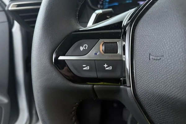 Peugeot 208 (2025) — foto 6 van 20