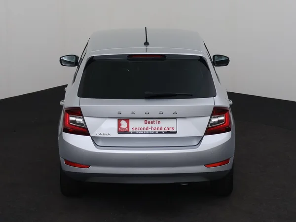SKODA Fabia (2021) — foto 22 van 25