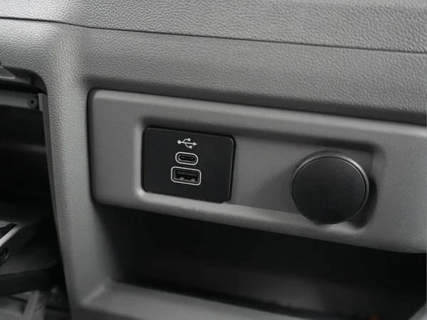 FORD Transit Custom 300L Fou Lwb Diesel (2024) — foto 10 van 47