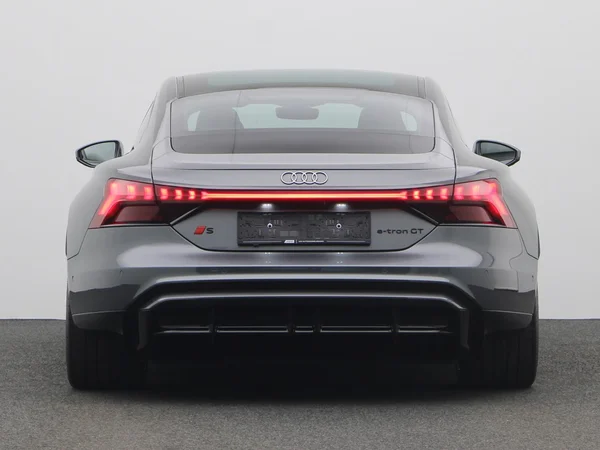 AUDI S e-tron GT (2025) — foto 3 van 28
