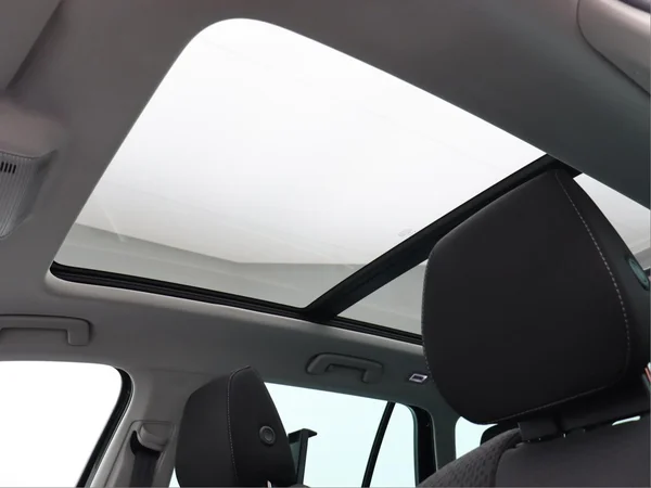 SKODA Octavia Combi (2024) — foto 5 van 18