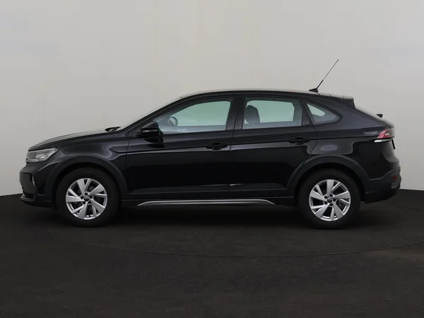 VOLKSWAGEN Taigo (2024) — foto 12 van 27