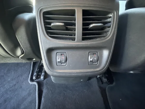 Opel Grandland (2023) — foto 18 van 31