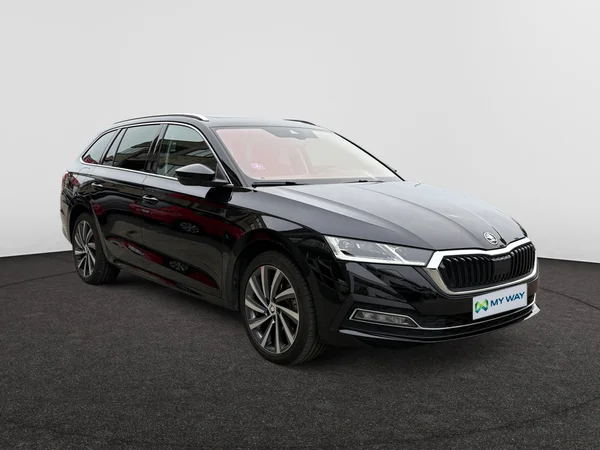 SKODA Octavia Combi (2024) — foto 4 van 24