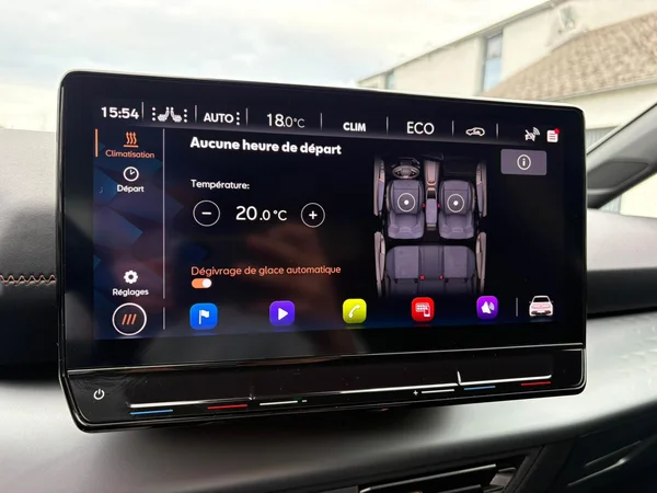 CUPRA Born (2023) — foto 7 van 18