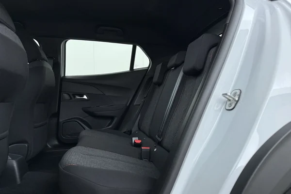 Peugeot 2008 (2025) — foto 16 van 17