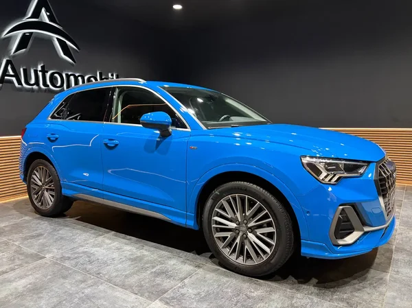 Audi Q3 (2019) — foto 18 van 28