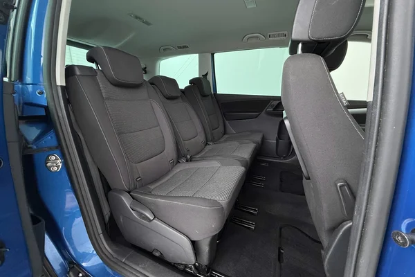 Volkswagen SHARAN (2018) — foto 4 van 42