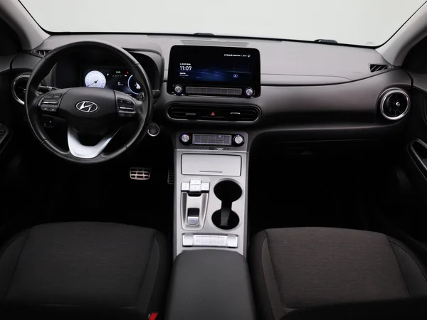 Hyundai Kona (2023) — foto 3 van 44