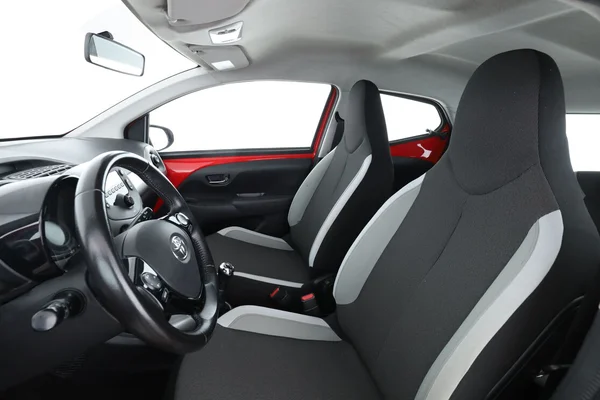 Toyota Aygo (2016) — foto 16 van 16