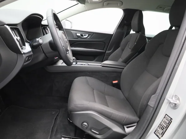 Volvo V60 (2022) — foto 5 van 44
