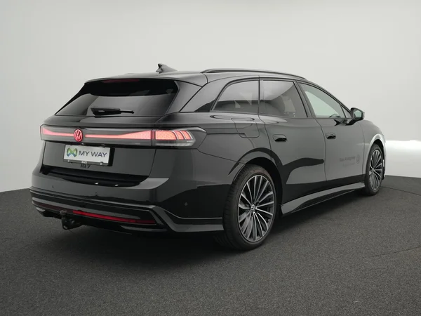 VOLKSWAGEN ID.7 Tourer (2026) — foto 35 van 39