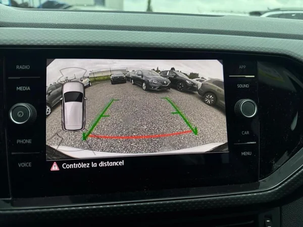 VOLKSWAGEN T-Cross (2019) — foto 16 van 26