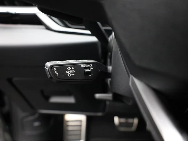 AUDI A5 SW e-hybrid (PHEV) (2025) — foto 9 van 23