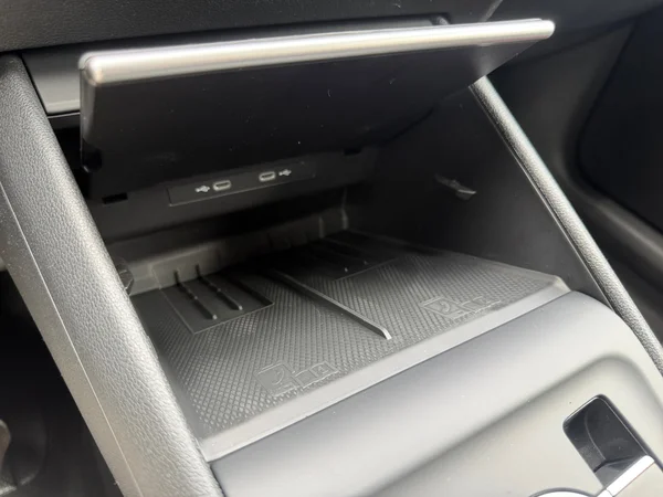VOLKSWAGEN Tiguan (2026) — foto 15 van 24