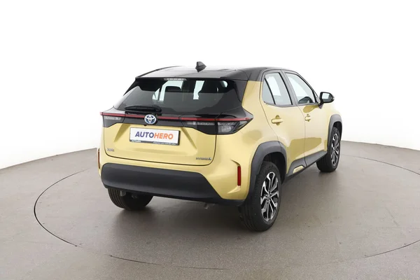 Toyota Yaris (2024) — foto 12 van 16