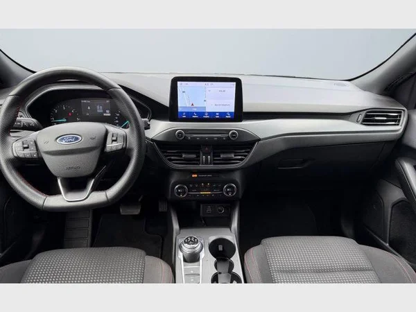 Ford Focus SW (2022) — foto 25 van 25