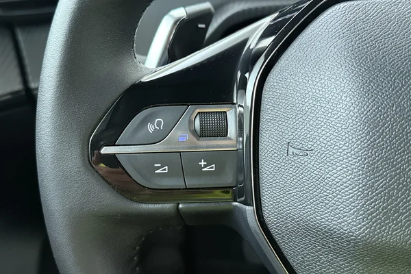 Peugeot 2008 (2025) — foto 6 van 16