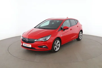 Opel Astra d82e14e2-dd8b-4131-aad8-9dacbb0f70bf