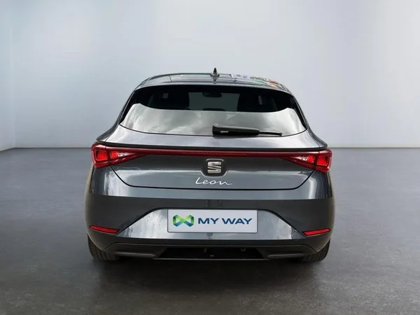 SEAT Leon (2022) — foto 28 van 30