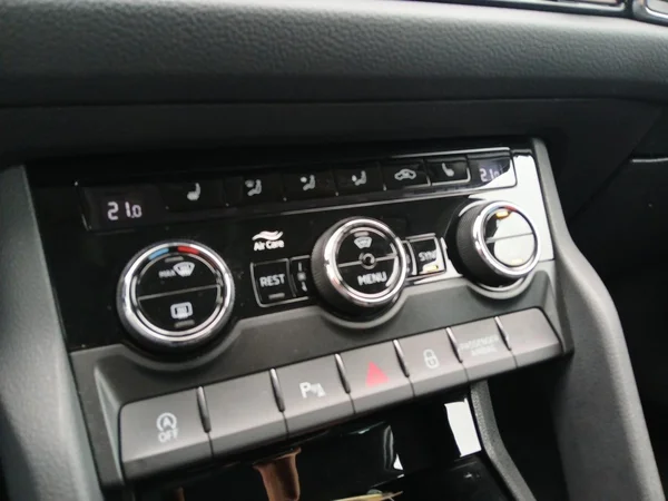 SKODA Kodiaq Dsl (2022) — foto 5 van 20