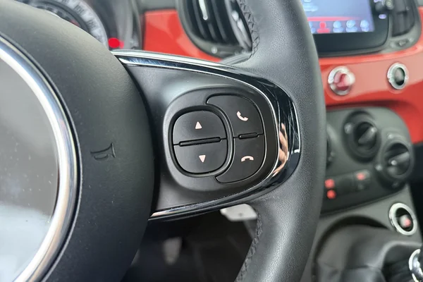 Fiat 500 (2022) — foto 6 van 19