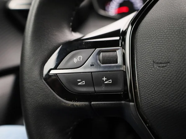 Peugeot 2008 (2023) — foto 9 van 40