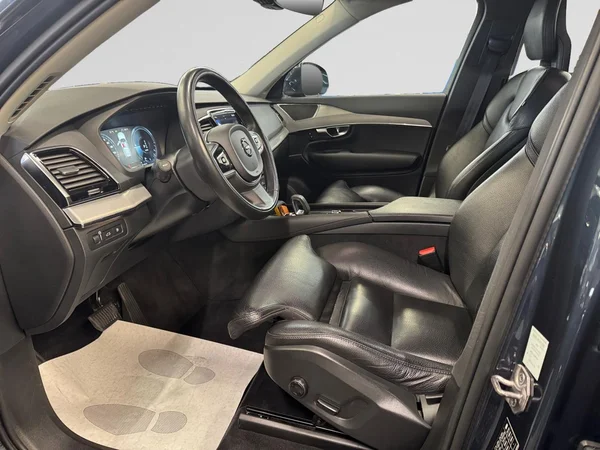 VOLVO XC90 PHEV (2021) — foto 24 van 24