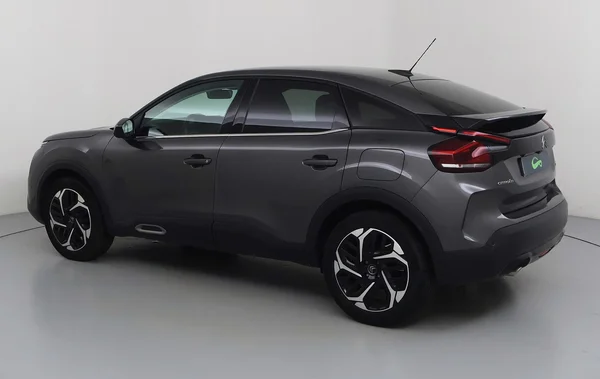Citroen C4 (2022) — foto 22 van 28